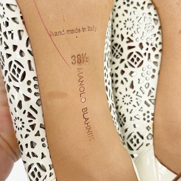 Manolo Blahnik White Leather Laser Cut Bb 105 Floral Pointed Toe Pump IT 38.5 - Picture 14 of 14